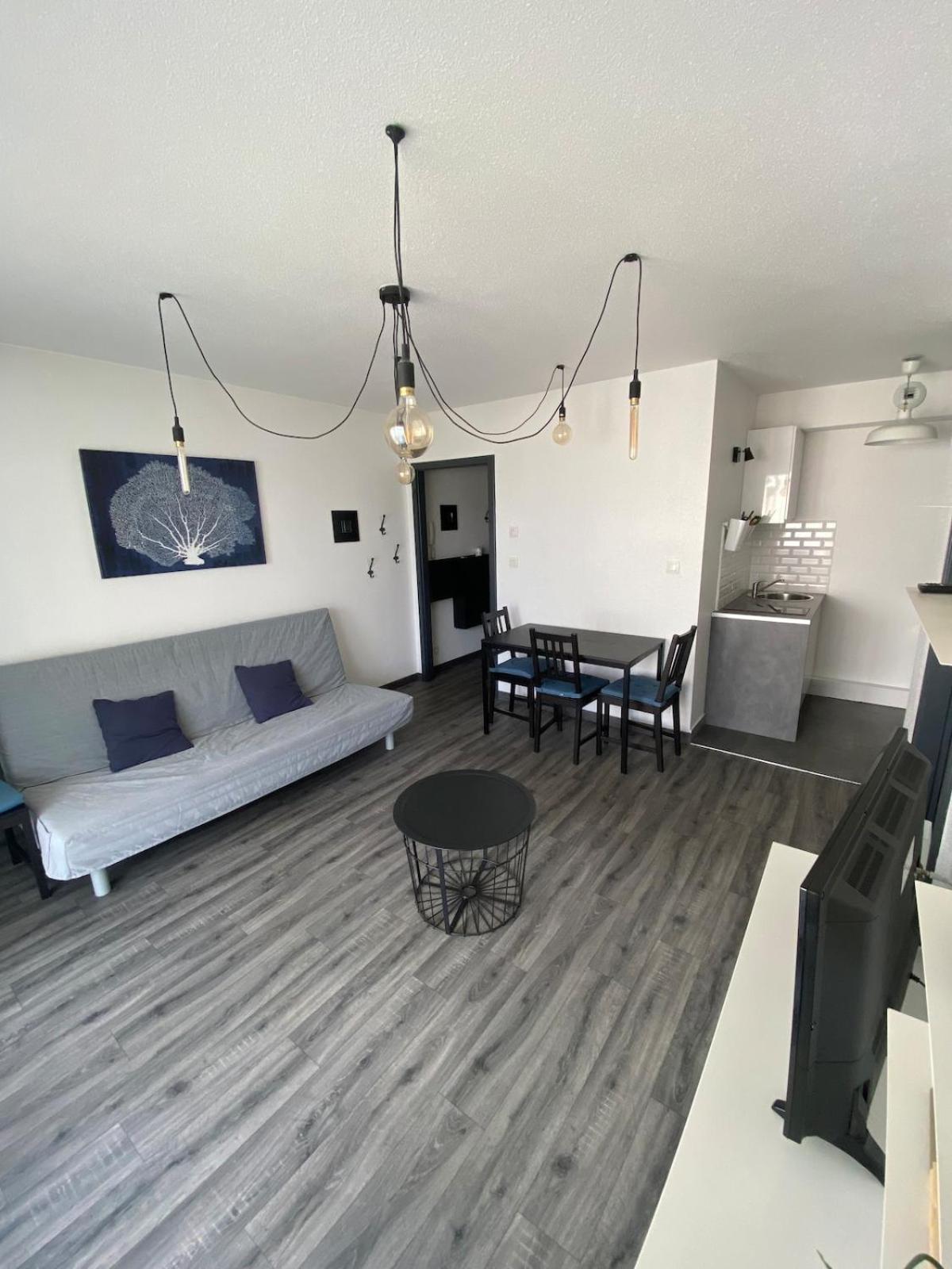 U1 Chaleureux Appartement Avec Balcon A Uffholtz Eksteriør billede