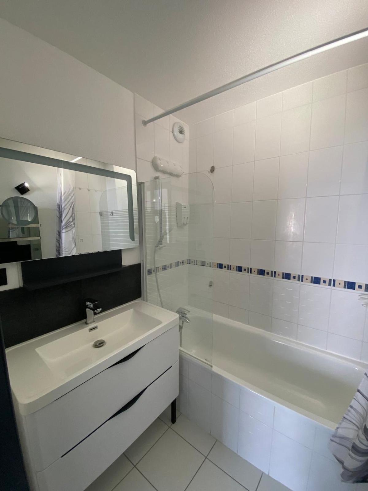 U1 Chaleureux Appartement Avec Balcon A Uffholtz Eksteriør billede